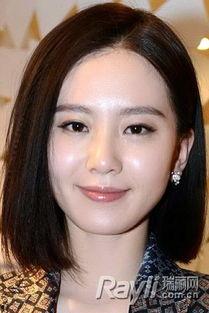 扁脸的明星,揭秘他们的时尚之路